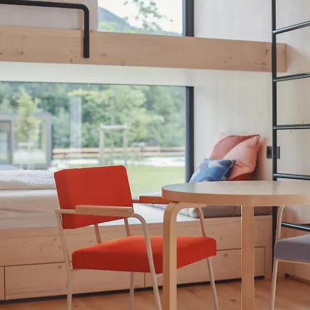 The Campus Alps - Tiny Homes Ferienhaus